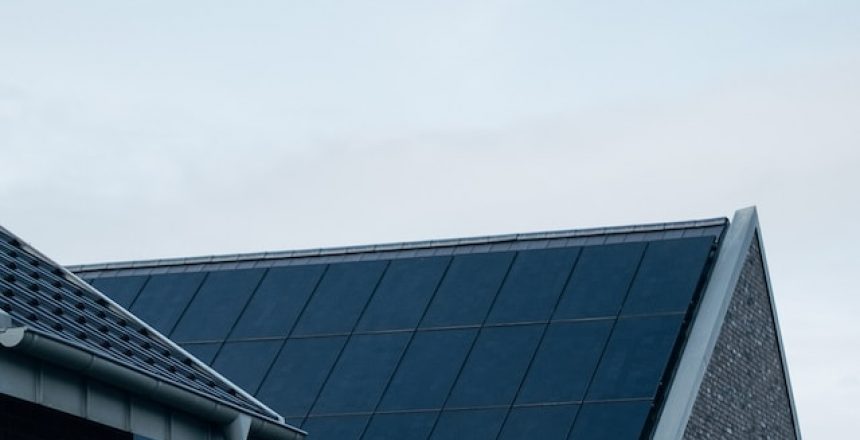 Should I Buy a House with Solar Panels? | New Home Gurus